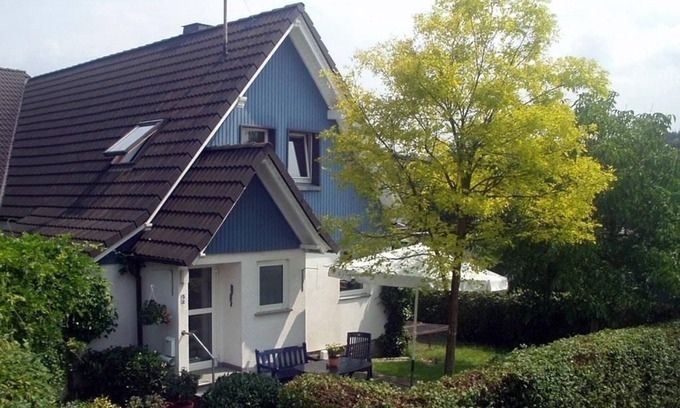 Hachenburg Apartamento | Guesthouse Christine - 6-bed vacation home