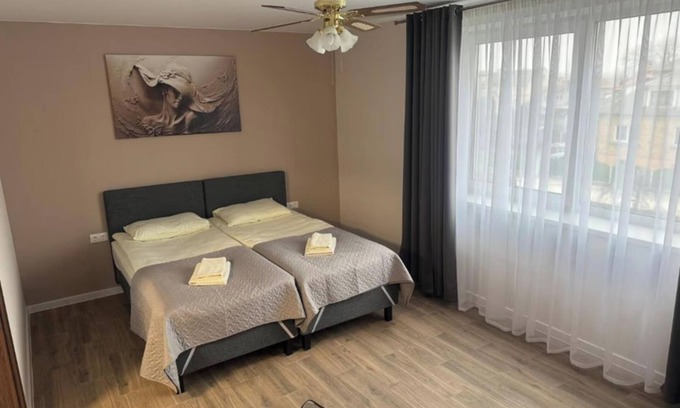 Siauliai Apartamento | Casa de huéspedes Imperia 10 números