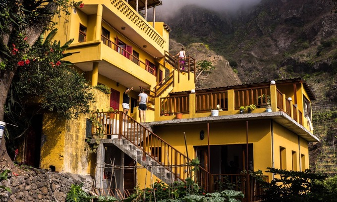 Paul Casa | Casa de huéspedes en el corazón del valle tropical de Paul. El paraíso de los excursionistas.