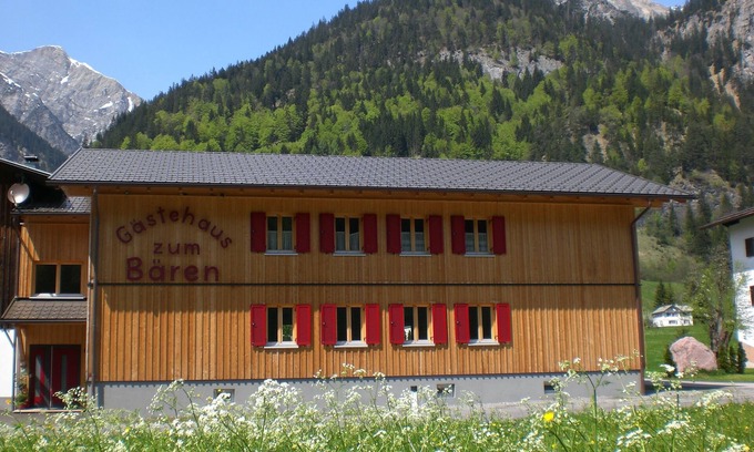 Wald am Arlberg Apartamento | Guesthouse zum Bären