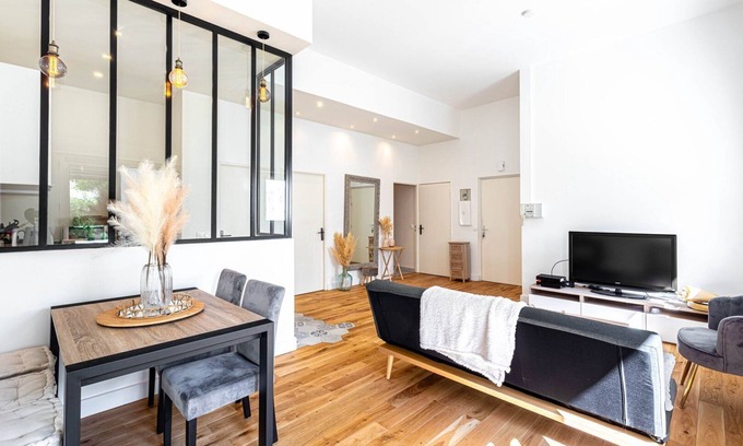 Villeneuve-la-Garenne Apartamento | GuestReady - Charming stay with a courtyard