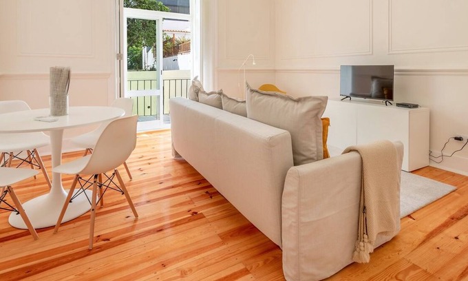 Sao Jorge de Arroios Apartamento | GuestReady - Apartamento 3BR Saldanha con jardín