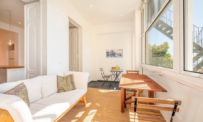 Santa Engracia Apartamento | GuestReady - Una vista fantástica sobre el Tajo