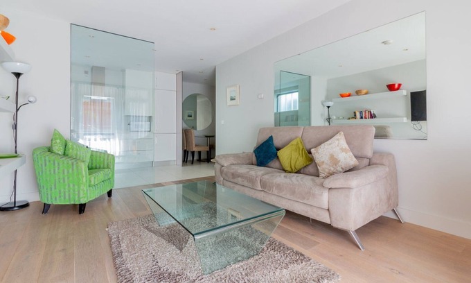 Grand Canal Dock Apartamento | GuestReady - Vivir en la calle Baggot