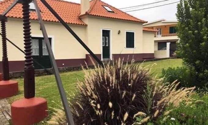 Porto da Cruz Apartamento | GuestReady - Casa Avó Alice