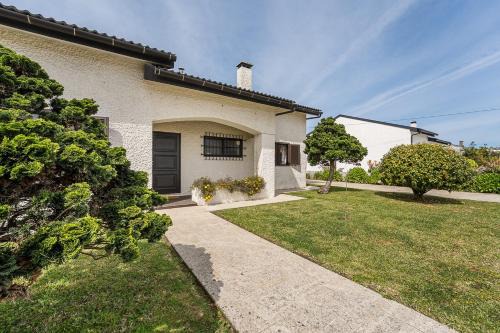 Esposende Casa | GuestReady - Casa do Farol