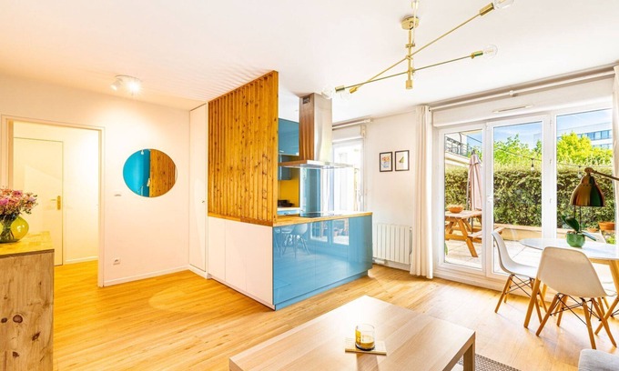 Le Bourget Apartamento | GuestReady - Le Bourget's Blue Charms