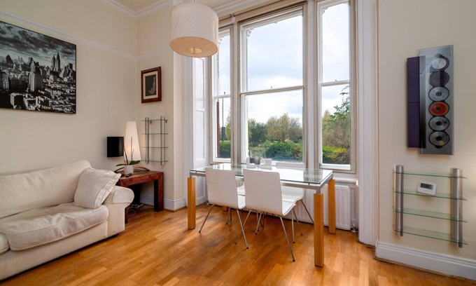 Clapham Apartamento | GuestReady - Lovely Apt overlooks Clapham Common