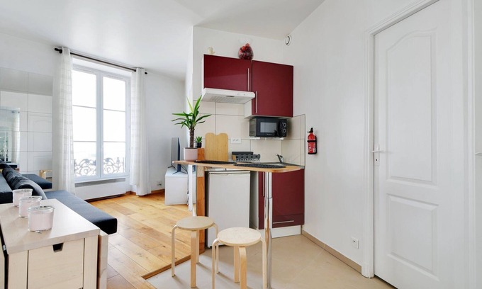 Quartier de Rochechouart Apartamento | GuestReady - Acogedora estancia cerca del Muro de los Te Quiero