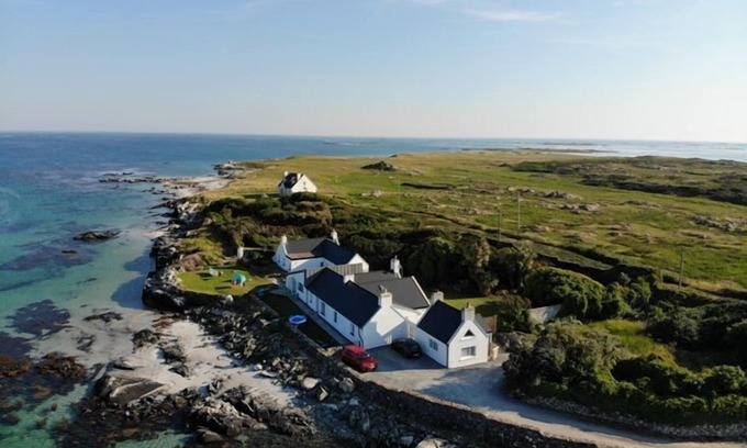 Ballyconneely Cabaña | Guinness House
