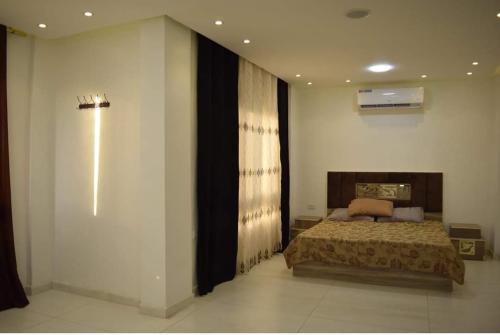 Al-Maghtas Chalet De Esquí | Guitar Villa جيتار فيلا