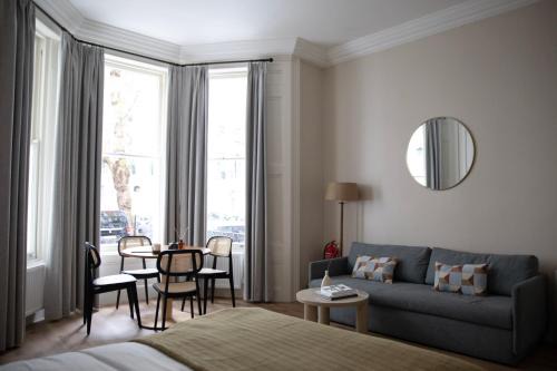 Brompton & Hans Town Apartamento | Gulaid House Knightsbridge by Bob W London