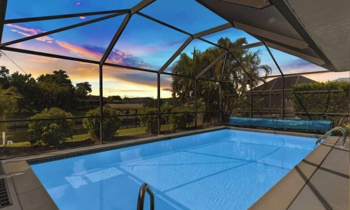 Caloosahatchee Villa | Gulf Access with heated pool! 3 beds/2 baths! Paradise!