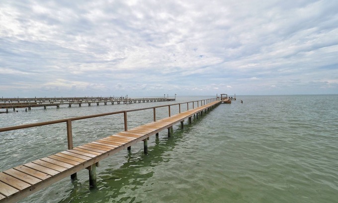 Rockport Casa | Gulf Coast Time-270 FT Private Pier-Rockport