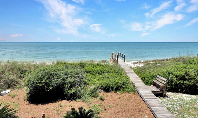 Cape San Blas Casa | 6 habitaciones, frente al golfo, cabo San Blas, elevador, varios maestros ~ El sueño de los marineros