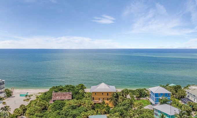 North Captiva Casa | Gulf-Front w/ Heated Pool, Hot Tub & Golf Carts