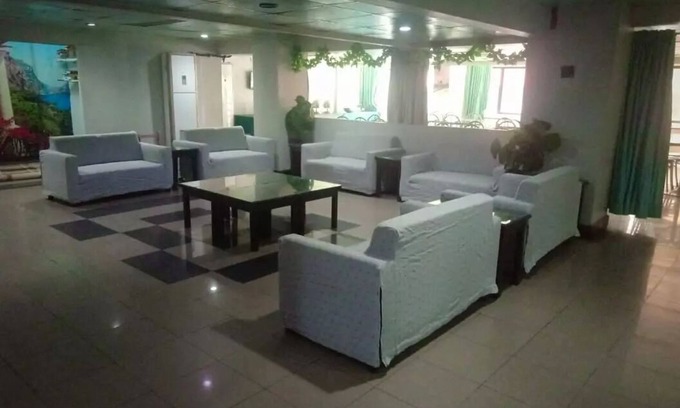 Saddar Town Hotel | Gulf Hotel