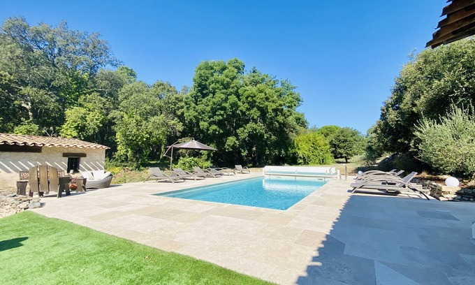 Plan-de-la-Tour Casa | Golfo de Saint Tropez: casa rural de 2 dormitorios independiente con piscina