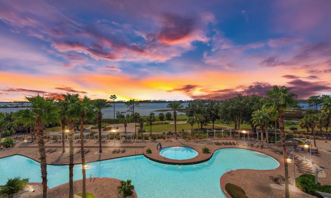 Upper Grand Lagoon Condominio | Gulf Views, Secret Beach, Pool, Golf, Beach Chairs