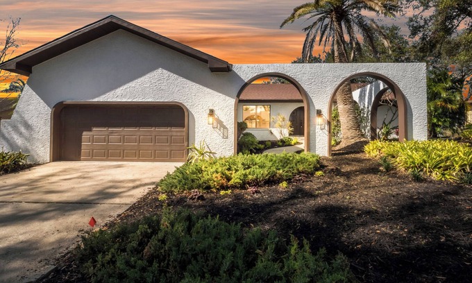 Palm Harbor Casa | Gulfside Serenity Stay Spanish Oasis w/Pool & Near the Beaches
