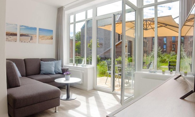 Heiligenhafen Apartamento | Gutshaus No1