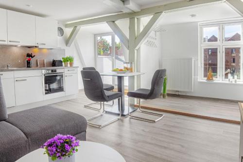 Heiligenhafen Apartamento | Gutshaus No4