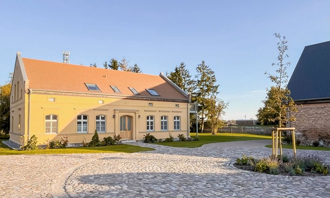 Liepe Casa | Gutshof Liepe Exclusive manor house with 2 vacation apartments for - Gutshof Liepe?