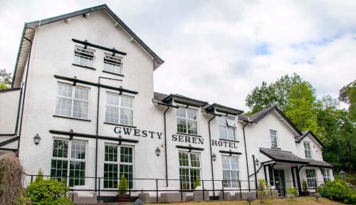 Ffestiniog Hotel | Gwesty Seren Hotel