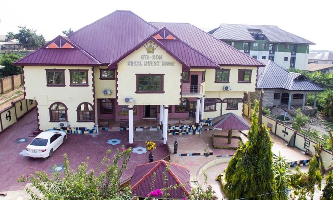 Kumasi Hotel | Gya-son Royal Guest House