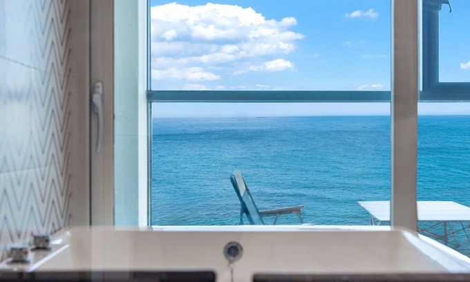 Gyeongju Casa | Gyeongju S&B Poolvilla Pension