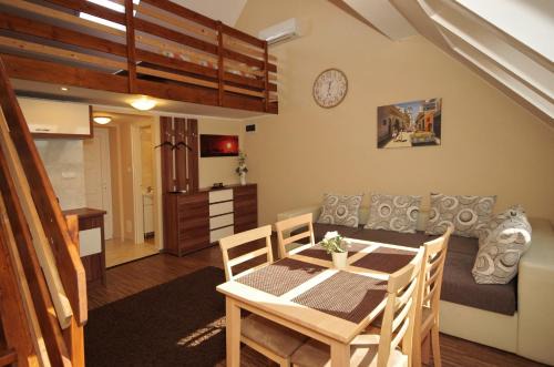 Gyula Apartamento | Gyulai Brill Apartman