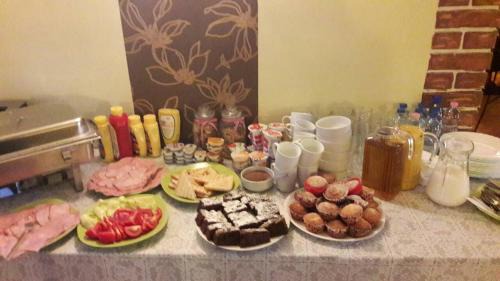 Papa Cama Y Desayuno | Hársfavirág Vendégház