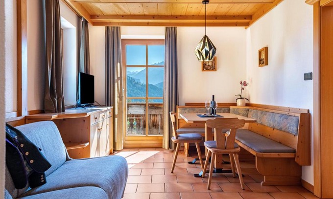 Villabassa Apartamento | Häuslerhof App Pinus