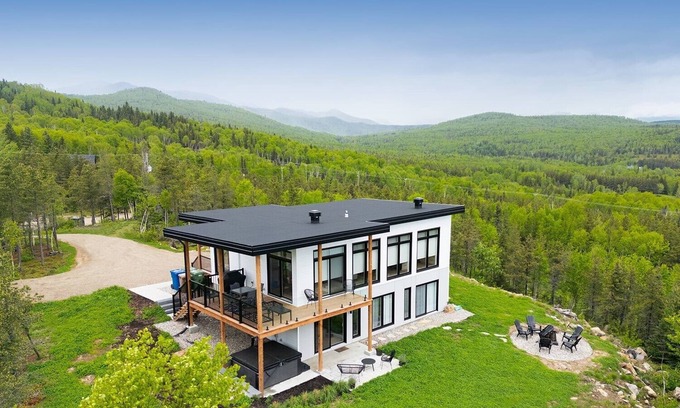 Baie-St-Paul Chalet De Esquí | Hôtel à la maison - Le 22 Lào, spa et vue