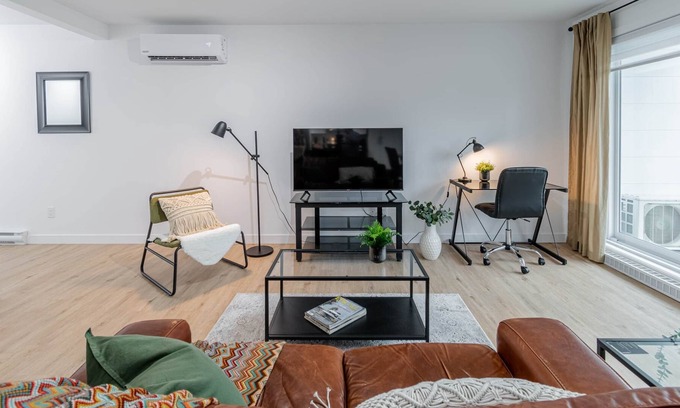 La Haute-Saint-Charles Apartamento | Hôtel à la maison - Condo la Réserve 57