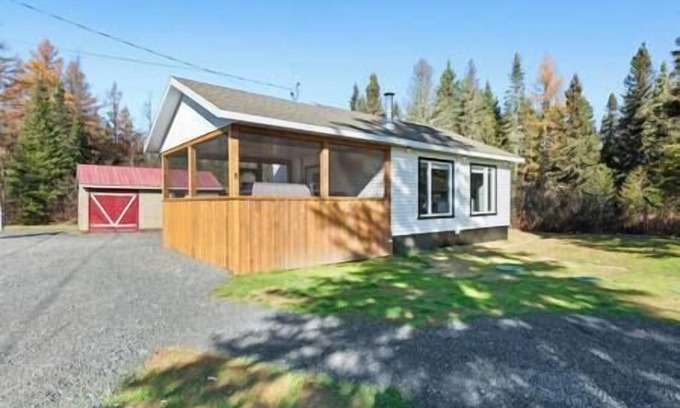 La Malbaie Casa | Hôtel à la maison - Chalet du Boisé avec spa