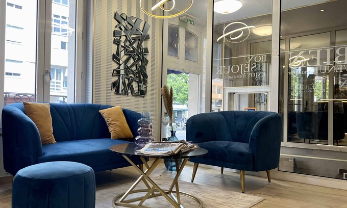 Montrouge Hotel | Hôtel Arc Porte D'Orleans