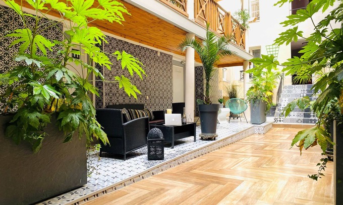 Montparnasse Hotel | Hôtel Clairefontaine