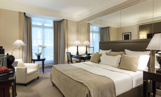 Champs-Elysees Hotel | Hôtel Francois 1er