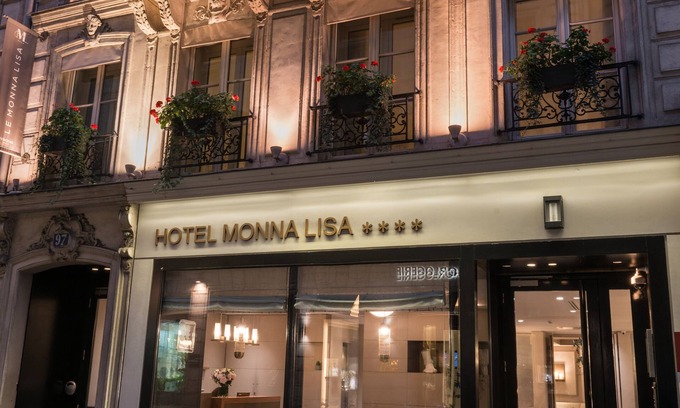 8th Arrondissement Hotel | Hôtel Le Monna Lisa by Inwood Hotels