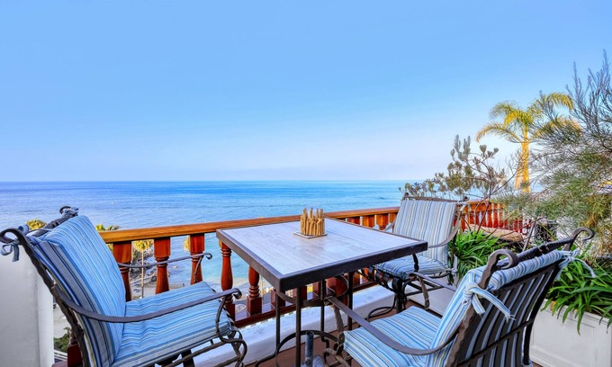 Avalon Condominio | Villa amplia y luminosa, amplias vistas al mar, carrito de golf, WIFI