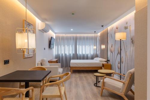 Nino Jesus Casa | HA Retiro Suites