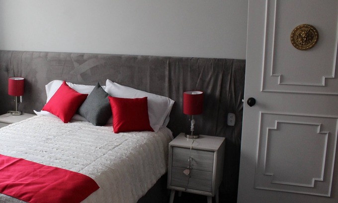 Benito Juárez Hotel | Habitación 104 Cristina