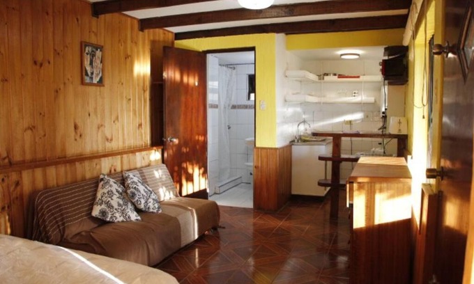 Placeres Apartamento | Habitación con baño, cocina y patio privado