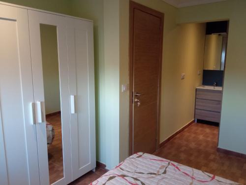 O Ribeiro Casa | Habitación con baño cambados