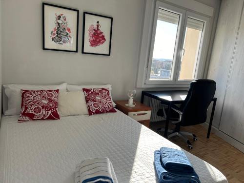 Beiro Casa | Habitación doble con baño privado en el centro de Granada