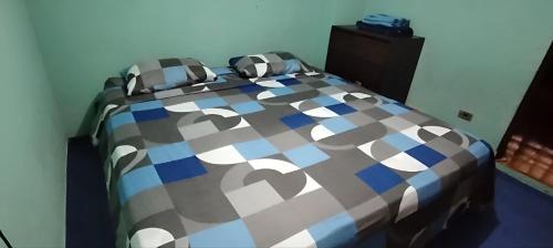 Valencia Casa | Habitación Doble para 3 o 4 personas full servicio