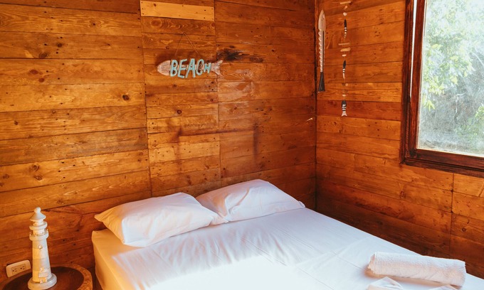Bocachica Cabina | Habitación Frente al Manglar en Cabaña Para una Estancia Encantadora!