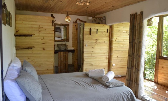Pijao Cama Y Desayuno | Habitación Las Bromelias, Pijao, Finca Flora del Rio