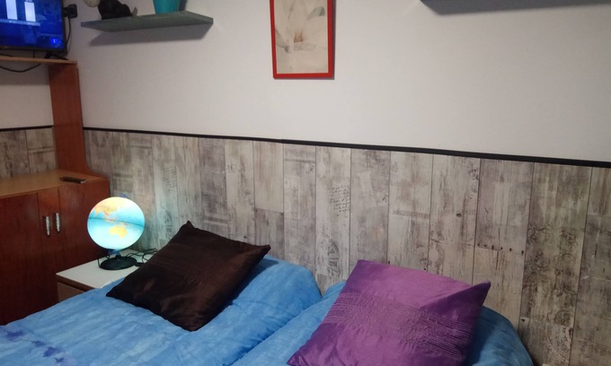 Les Roquetes Casa | Habitación totalmente equipado de alto confort en una casa con jardín